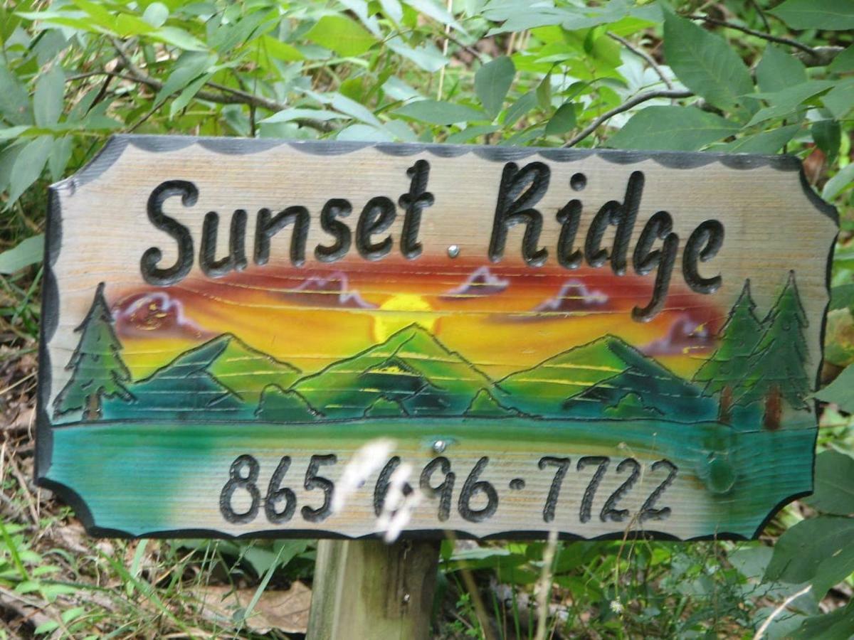 Sunset Ridge Cabin Пиджен-Фордж Экстерьер фото
